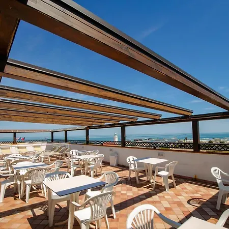 Otel Domus Mea Cesenatico