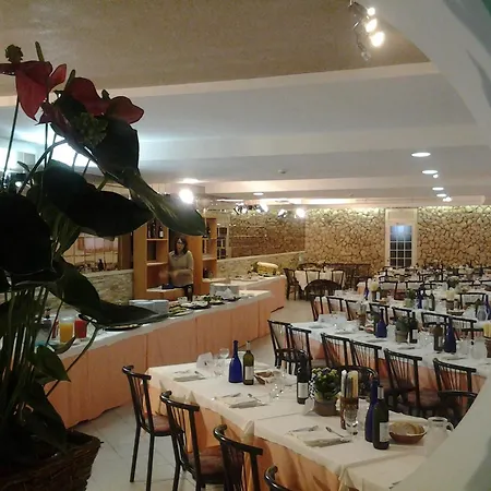 Otel Domus Mea 3*