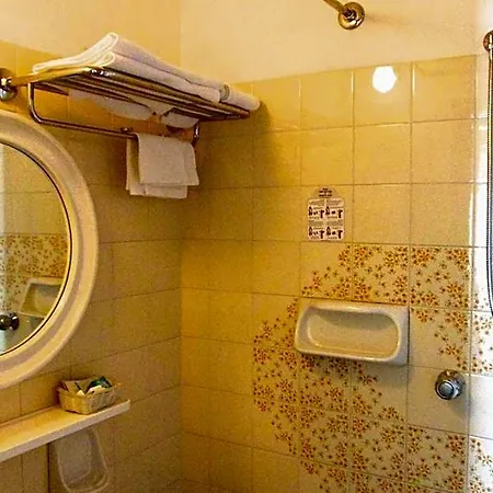 Hotel Domus Mea Cesenatico