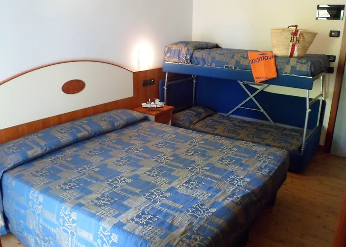 מלון Domus Mea 3*